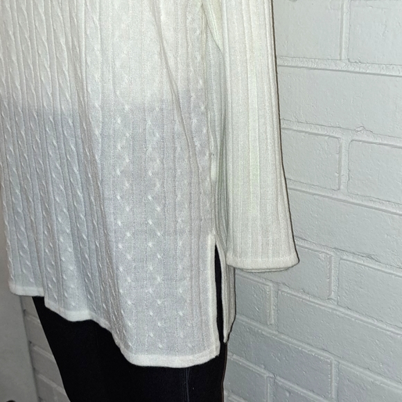 Carolyn Taylor Cream Long Sweater. Size Small NWOT - Picture 5 of 8